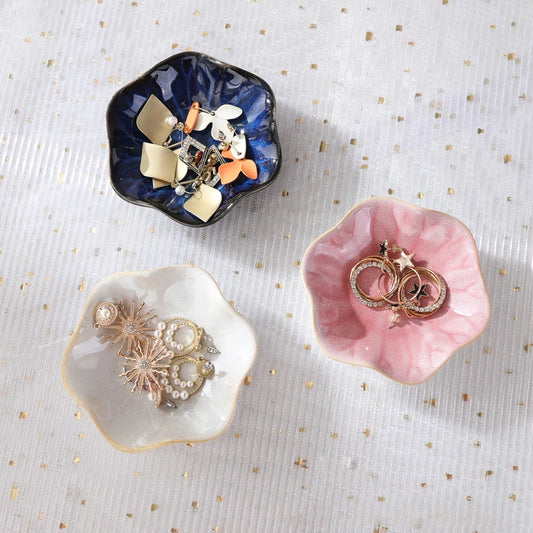 Lotus Leaf Ceramic Jewelry Organizer