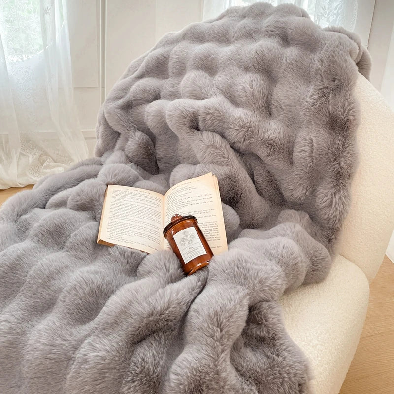 Double Layer Thick Faux Fur Blanket
