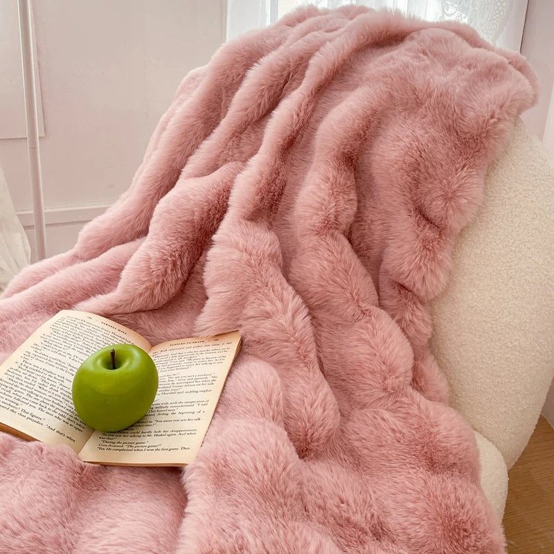 Double Layer Thick Faux Fur Blanket